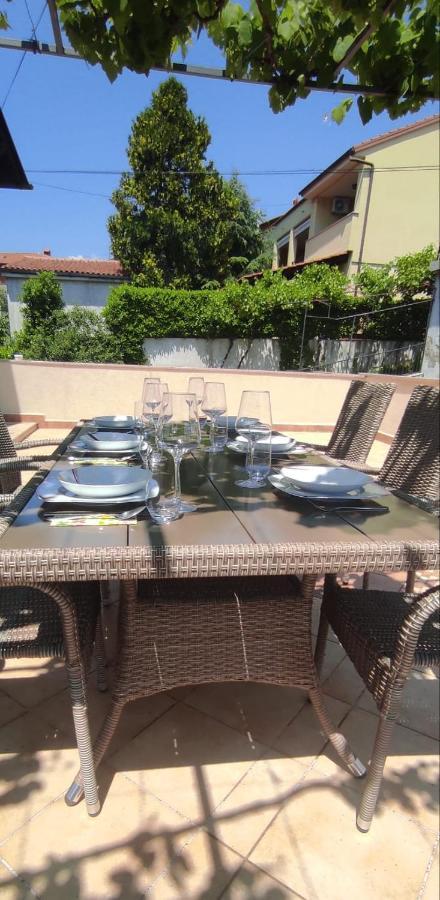 Niksa Apartment Рийека Екстериор снимка