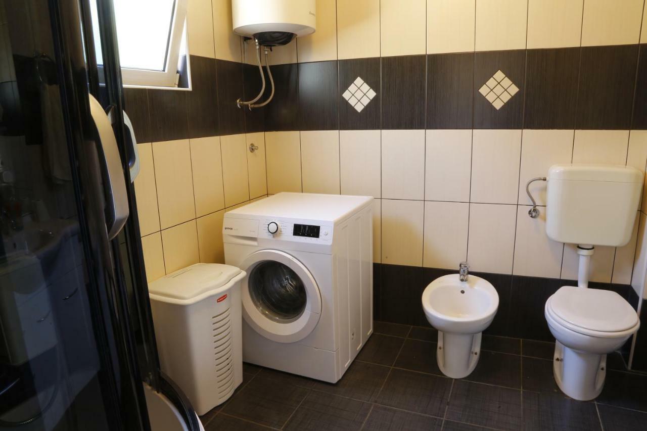 Niksa Apartment Рийека Екстериор снимка